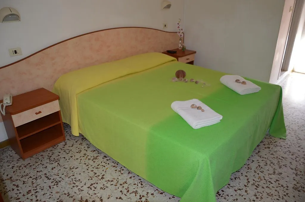 Hotel Holiday Sunshine Summer Misano Adriatico